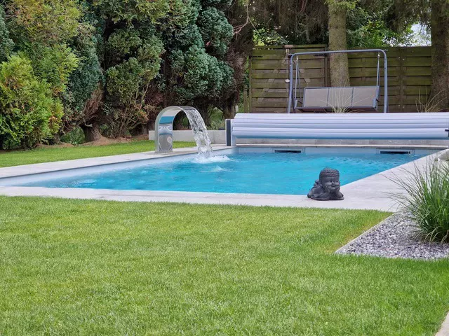 Agora-piscines - Fabricant de piscine - Photo de realisation chez un client